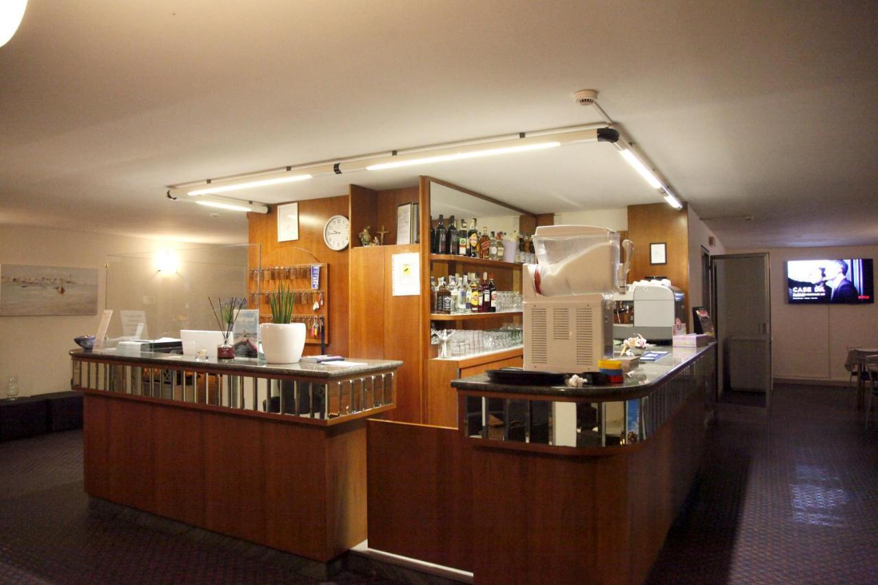 Hotel Alfa Anche In All Inclusive Rimini Zewnętrze zdjęcie