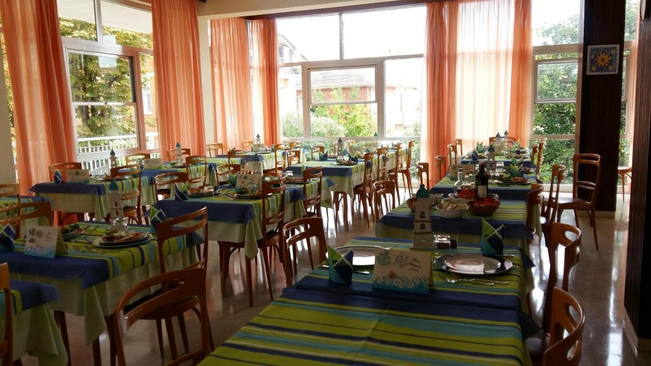 Hotel Alfa Anche In All Inclusive Rimini Zewnętrze zdjęcie
