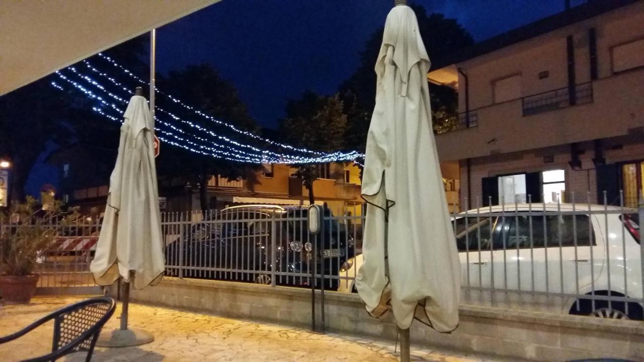 Hotel Alfa Anche In All Inclusive Rimini Zewnętrze zdjęcie